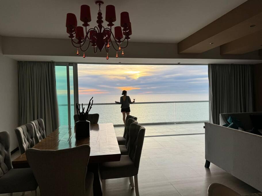 Departamento De Lujo Vista Al Mar Piso 15 Apartment Mazatlan Ngoại thất bức ảnh